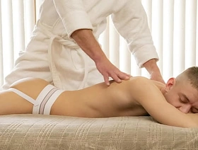 Stepdaddy Brought Stepson Into the Room for A Sensual Massage - Fuckcest porn gay asian massage