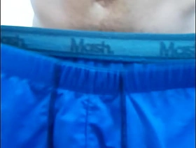 Dar aquela cheirada na cueca suada depois do treino é muito bom. Parte 1 porn gay daddy japan