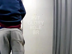 Motoboy hetero tímido do pau uncut delicioso veio gozar Itsy-bitsy GH e quase não conseguiu... Porém não desisti e consegui tirar muito leite dele!!! (COMPLETO Itsy-bitsy RED) chinese gay porn gif